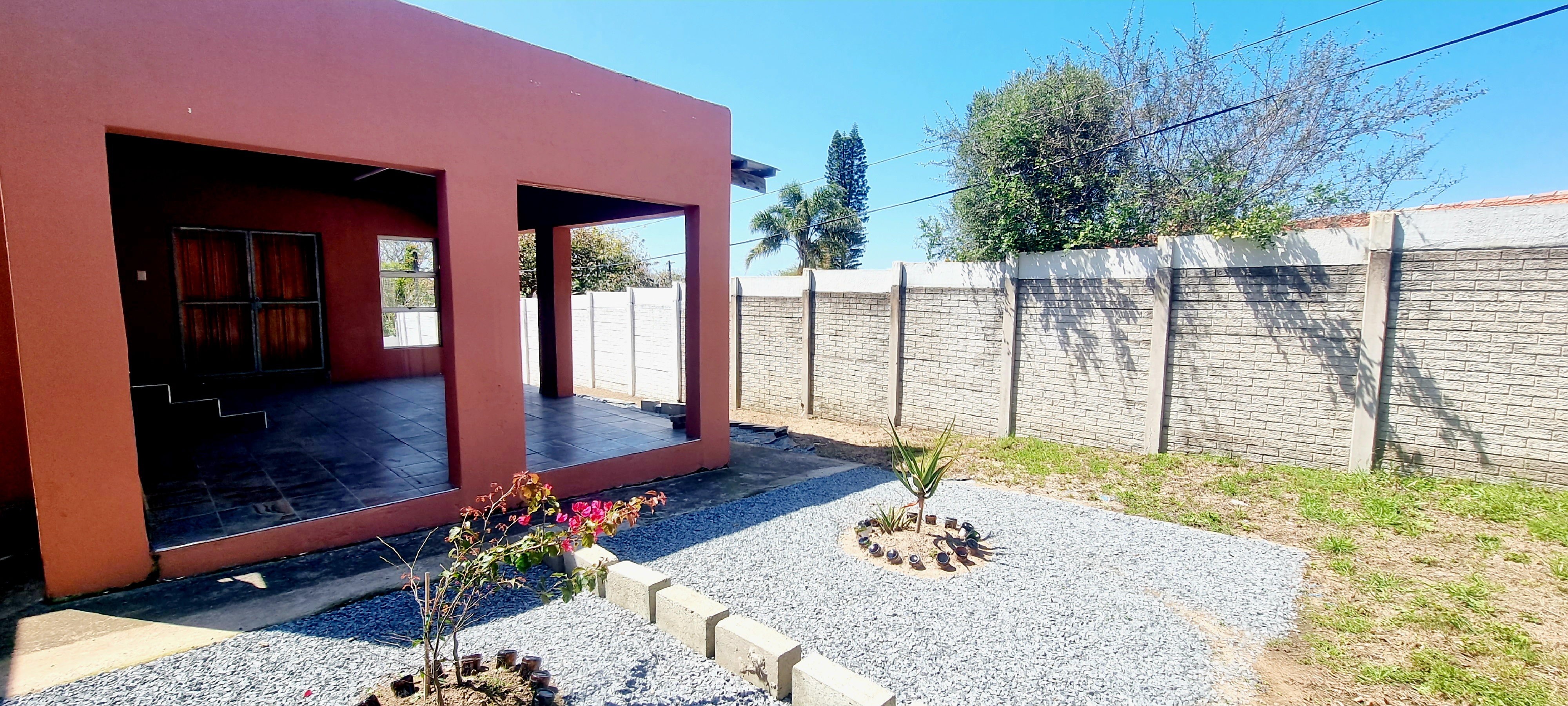 5 Bedroom Property for Sale in Beacon Bay North Eastern Cape